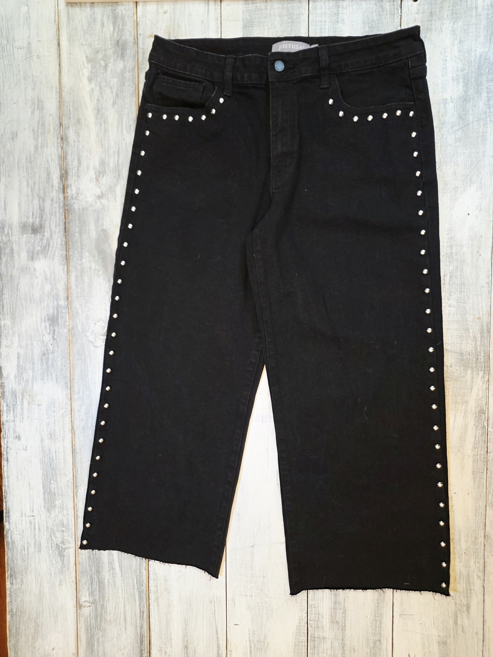 Just USA Women's Black Wide Leg Jeans W Silver Stud Trim & Raw Hem sz 31P Petite